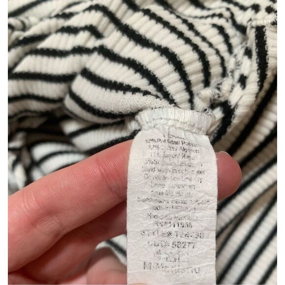 Cherish Stripped Top Medium - Picture 5 of 7